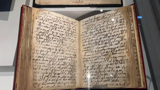 Ал-Хоразмийнинг "Ал-жабр" китоби нусхаси 14-асрда кўчириб босилган ва ҳозирда Оксфорд университетида сақланади.