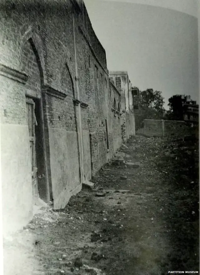 जलियांवाला बाग़ की पुरानी तस्वीर