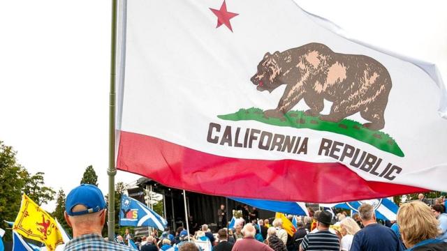 Под флагом Калифорнийской республики