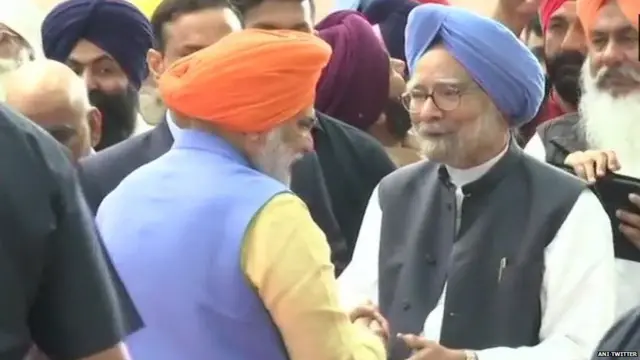 ਨਰਿੰਦਰ ਮੋਦੀ ਅਤੇ ਡਾ. ਮਨਮੋਹਨ ਸਿੰਘ