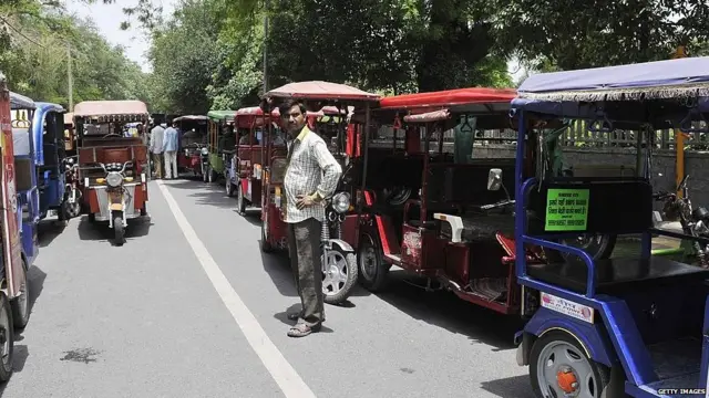 ई-रिक्शे