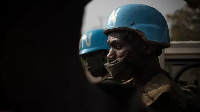 ... sojin da ke wanzar da zaman lafiyar sun je garin ne sakamakon tarzomar da ta faru a makon jiya a yayin da 'yan tawaye suka yi yunkurin kifar da shugaban kasar