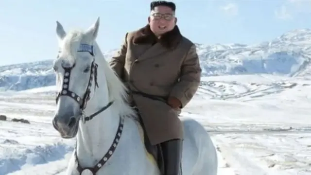 வடகொரிய அதிபர் கிம் ஜாங்-உன்