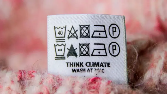 혼방 섬유로 만든 옷의 출처를 확인하는 것은 쉽지 않다.