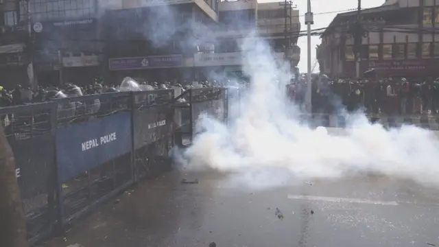 बानेश्वर क्षेत्रमा एमसीसी विपक्षमा प्रदर्शन