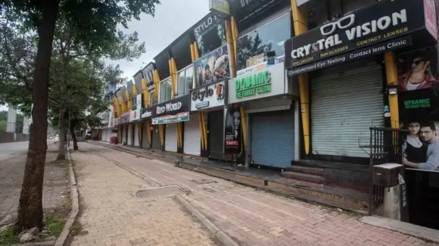 कोरोना, लॉकडाऊन