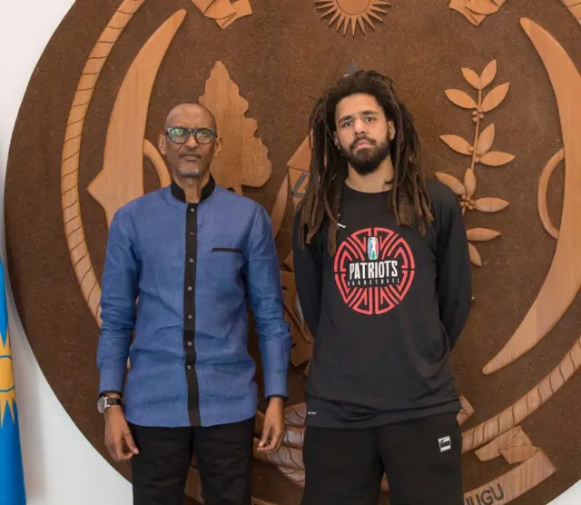 Ku wa kabiri Perezida Kagame yakiriye uyu muhanzi J Cole