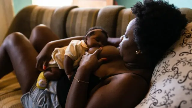 Nwata na aṅụ ara nne ya