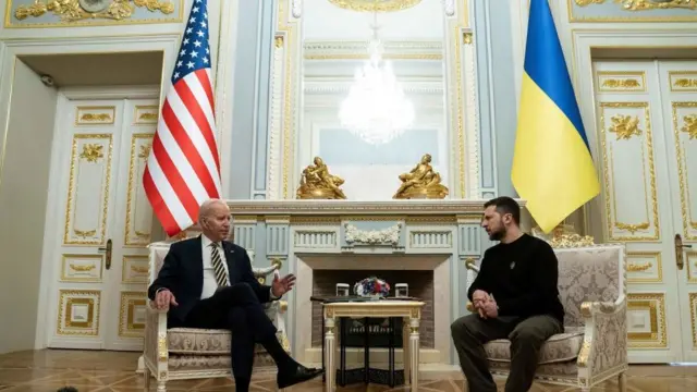 जो बाइडन और ज़ेलेंस्की