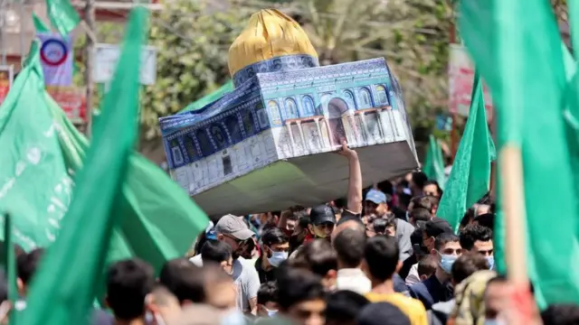 Una manifestación de partidarios de Hamás en Gaza, en defensa de su reclamo a la ciudad de Jerusalén