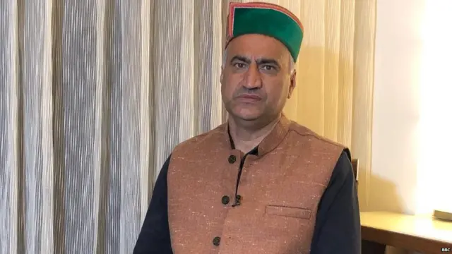 'ਆਪ' ਦੇ ਸ਼ਿਮਲਾ ਤੋਂ ਉਮੀਦਵਾਰ ਚਮਨ ਰਾਕੇਸ਼ ਦਾ ਕਹਿਣਾ ਹੈ ਕਿ ਹਿਮਾਚਲ 'ਚ ਪਹਿਲੀ ਗ਼ਲਤੀ ਇਹ ਹੋਈ ਕਿ ਸਾਬਕਾ ਪ੍ਰਧਾਨ ਨੂੰ ਸਮੇਂ 'ਤੇ ਨਹੀਂ ਹਟਾਇਆ ਗਿਆ