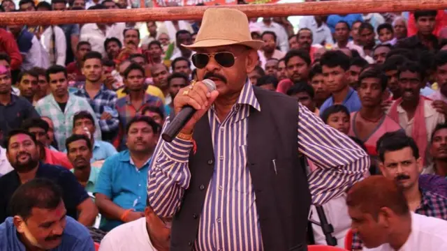 खेल और श्रम मंत्री भैयालाल रजवाड़े