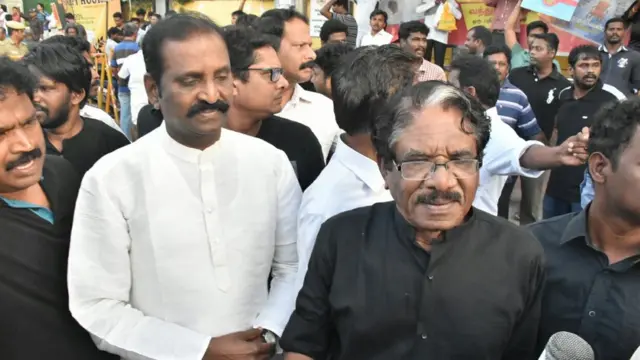 போராட்டக்களமாக மாறிய அண்ணாசாலை: போக்குவரத்து கடும் பாதிப்பு