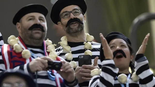 घरों में लोग लटकाते हैं लहसुन की माला