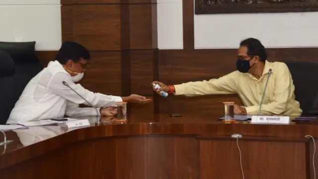 उद्धव ठाकरे