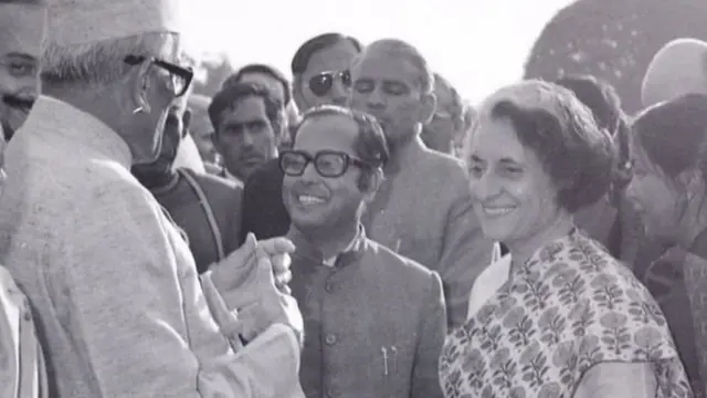 इंदिरा गांधी और प्रणब मुखर्जी