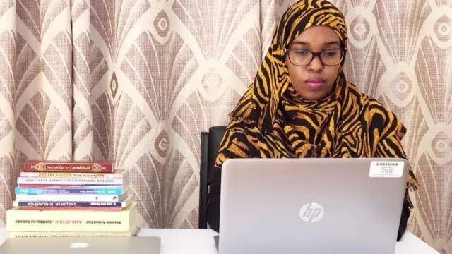 Shaqada Guriga iyo Faaduma Macallin