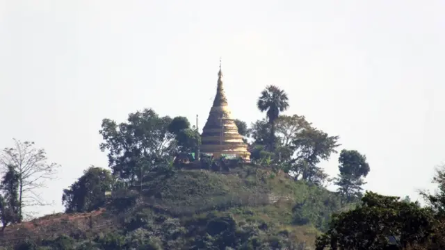 မြောက်ဦး