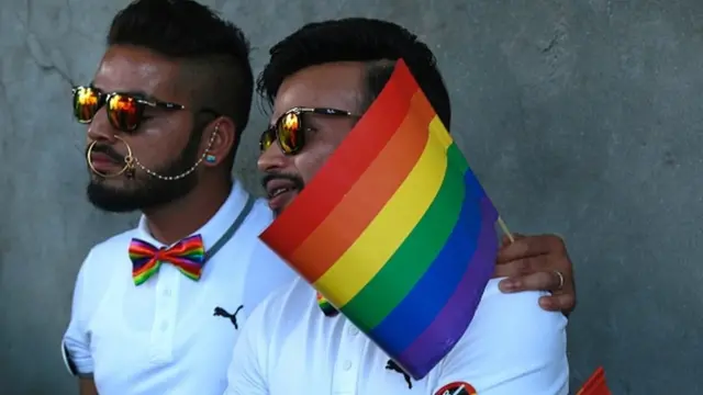 समलिंगी