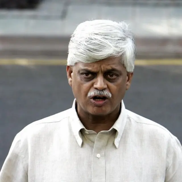 साल 2006 में संजय बारू