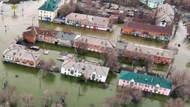 Najgore poplave poslednjih decenija u Rusiji i Kazahstanu: „Ovo je ...