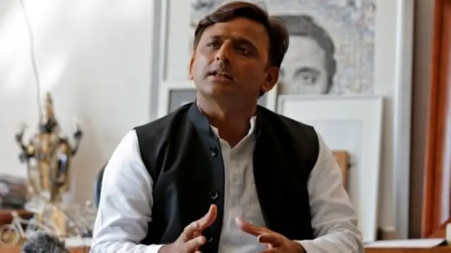 अखिलेश यादव