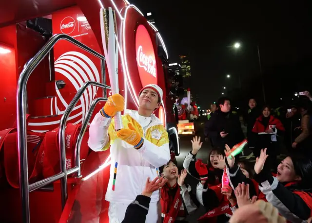 ઓલિમ્પિક ટોર્ચની તસવીર