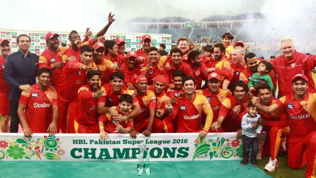 دفاعی چیمپیئن اسلام آباد