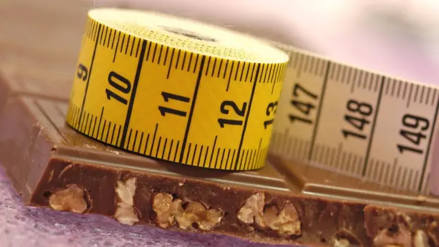 مقياس بالسنتيمتر