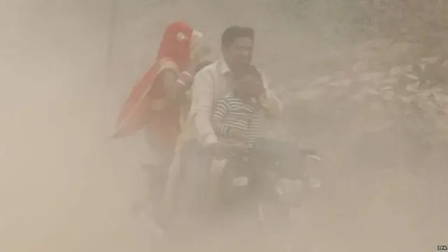 கருவுக்குள் இருக்கும் குழந்தையை மாசுபாடு எப்படி பாதிக்கிறது?