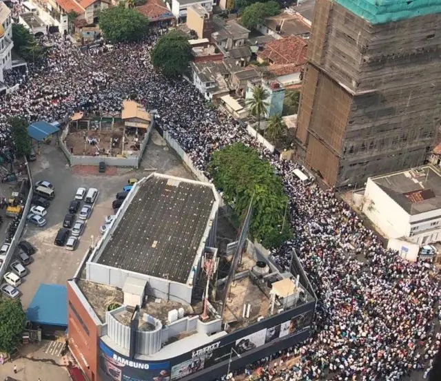 போராட்டம்