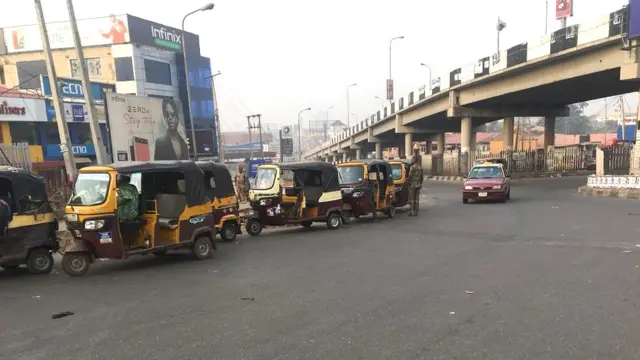 Awọn onikẹkẹ maruwa ni Ibadan