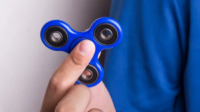 Fidget spinner