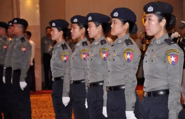 ၅၅ နှစ်မြောက် ရဲတပ်ဖွဲ့နေ့