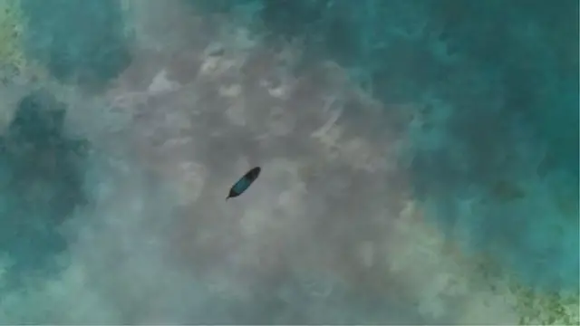 రెండు నెలల పాటు సముద్రంలోనే ఉండిపోయిన పడవ