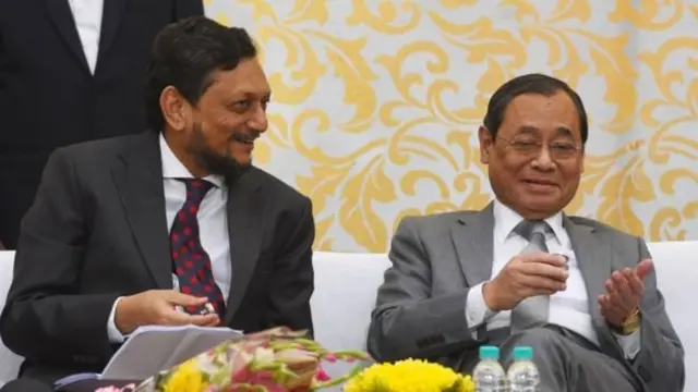 सरन्यायाधीश बोबडे. माजी सरन्यायाधीश गोगोई