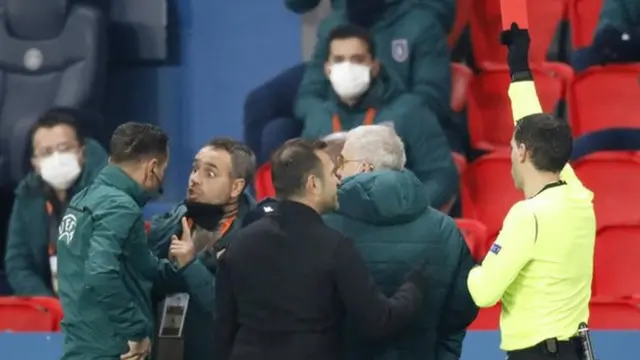 PSG v Istanbul Basaksehir