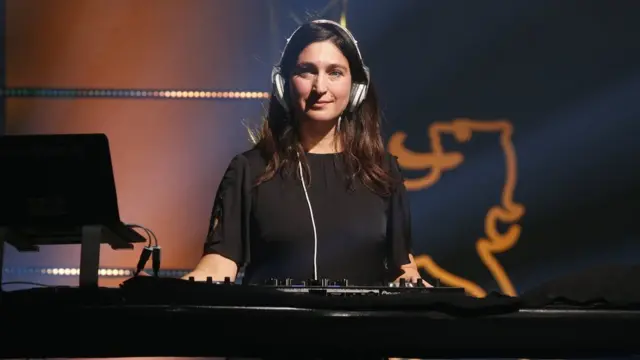 zuhal demir