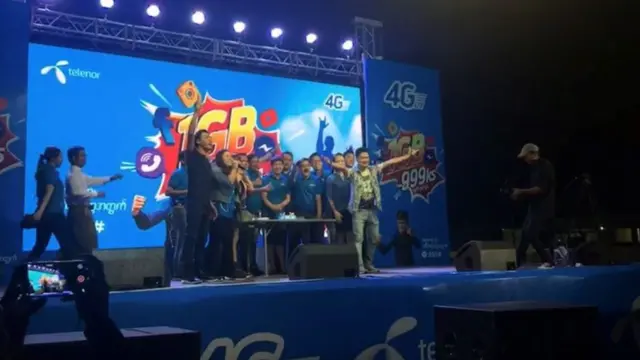 တယ်လီနော