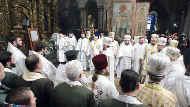 Священники