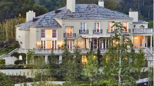 Дом Маска в Лос-Анджелесе