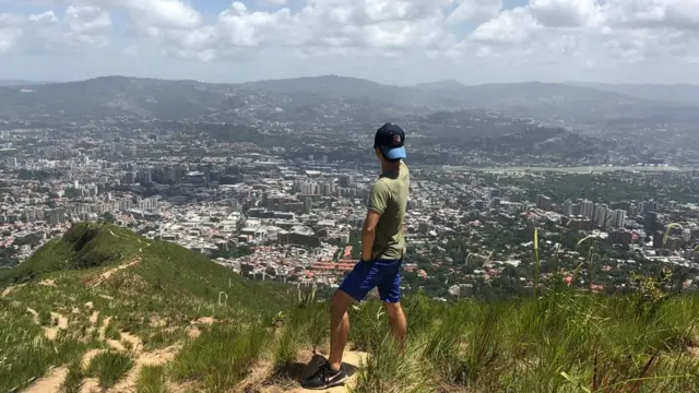 Koichiro en Caracas.