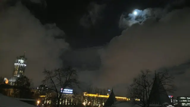 Луна с улицы Бахрушина