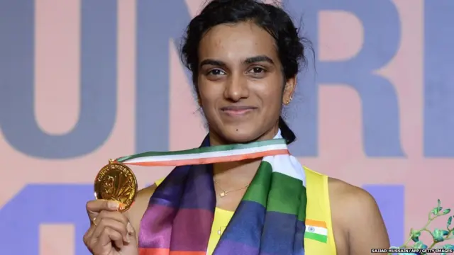 ਸਿੰਧੂ ਨੂੰ ਭਾਰਤ ਦਾ ਚੌਥਾ ਸਭ ਤੋਂ ਉੱਚਾ ਨਾਗਰਿਕ ਸਨਮਾਨ, ਪਦਮ ਸ਼੍ਰੀ, ਵੀ ਮਿਲਿਆ ਹੈ