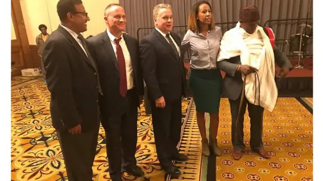 Jilli Kriis Ismiiz hawaasa Oromoo waliin mariyateera