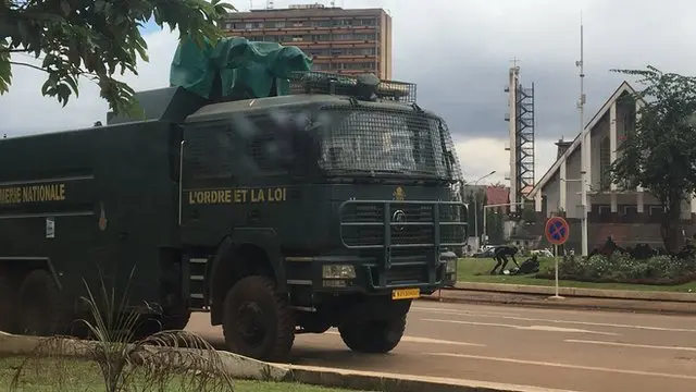 Gendarmarie truck for put security