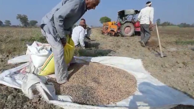 किसान आंदोलन, मुख्यमंत्री मनोहर लाल खट्टर का गांव बनियानी