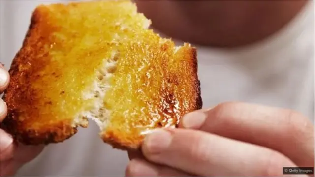 तेलकट पदार्थ