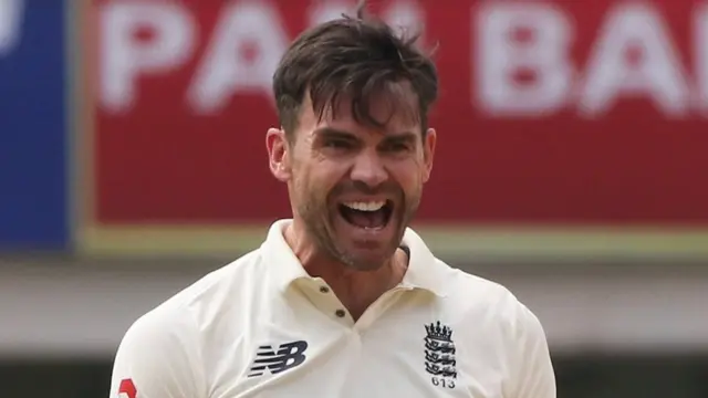 जेम्स अँडरसन