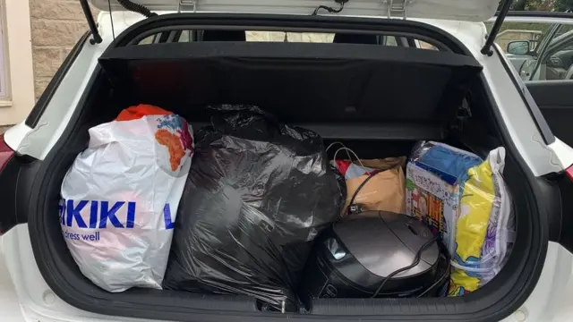 gepek eleninog automobila